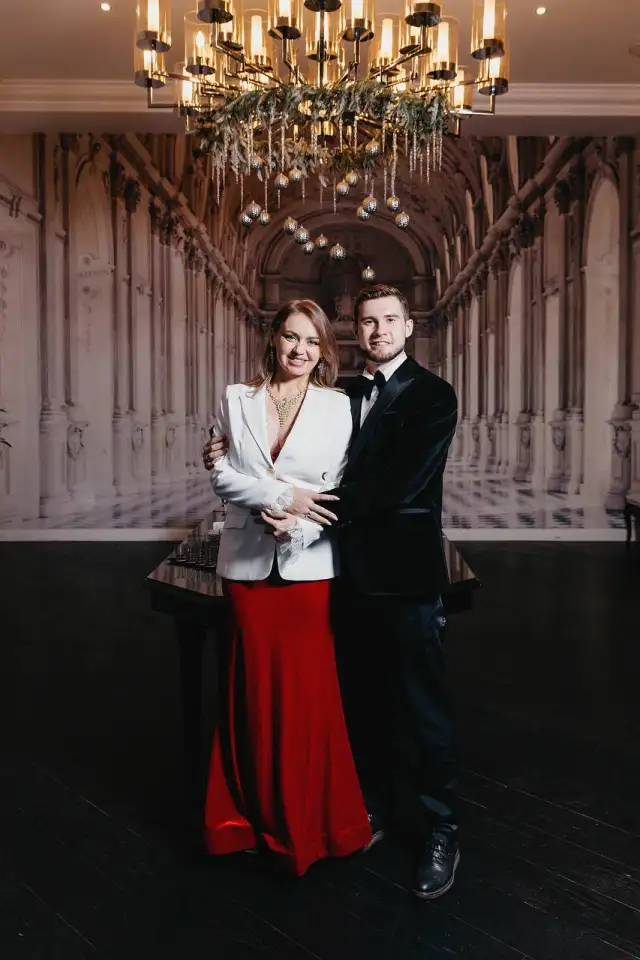 Ведущие Алматы Владимир и Елена Логиновы, фотография 7