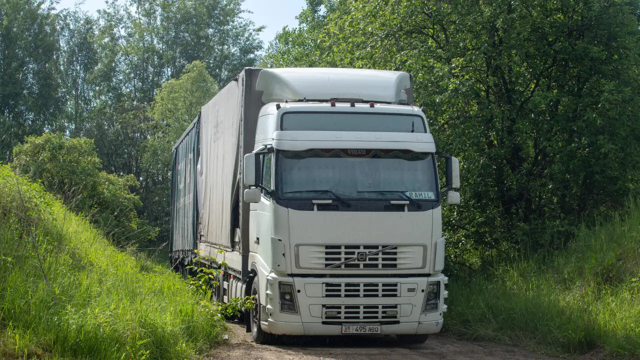 Грузовые перевозки, предоставление транспорта на погрузку, фотография 1