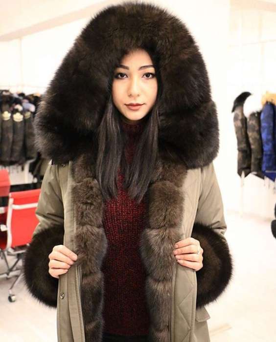 Ультрамодные парки с натуральным мехом , фотография 7