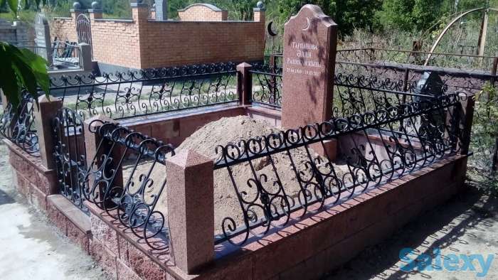 памятники оградки гранитные комплексы по низким ценнам, фотография 8