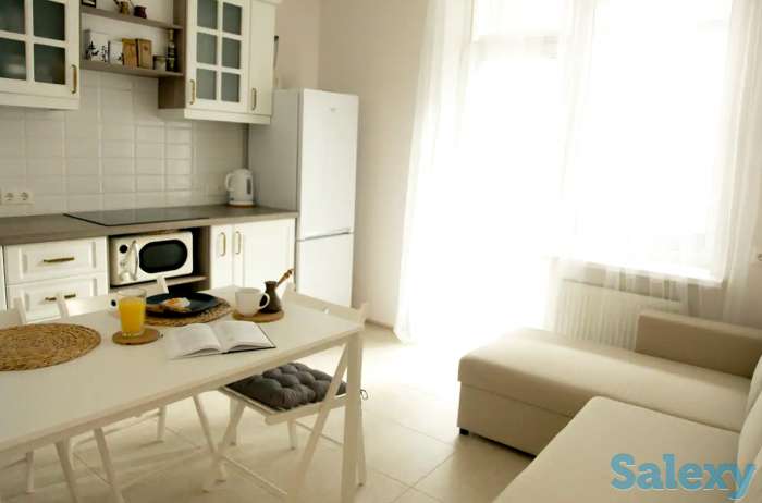 Уютные апартаменты по Аль-Фараби, улица Ходжанова 77, фотография 2