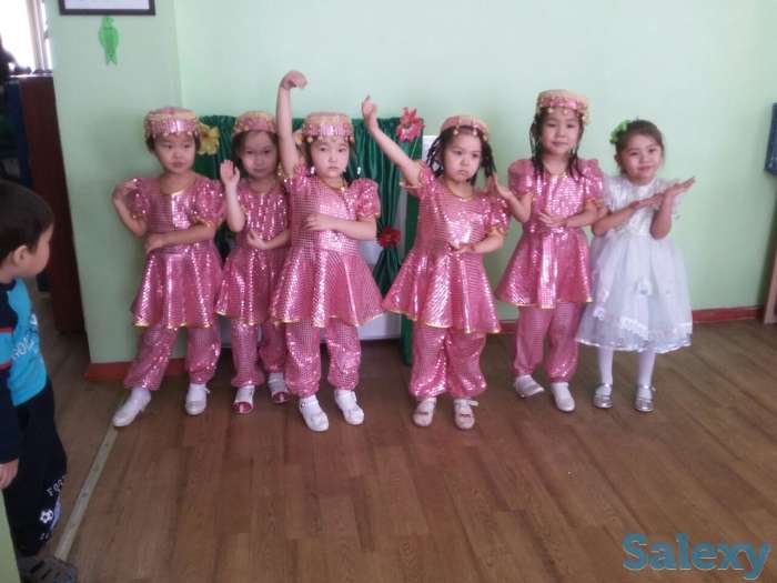 Нарядные платья для девочек, фотография 1