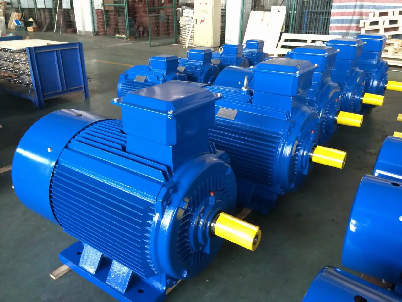 Распродажа общепромышленных асинхронных электродвигателей, фотография 1