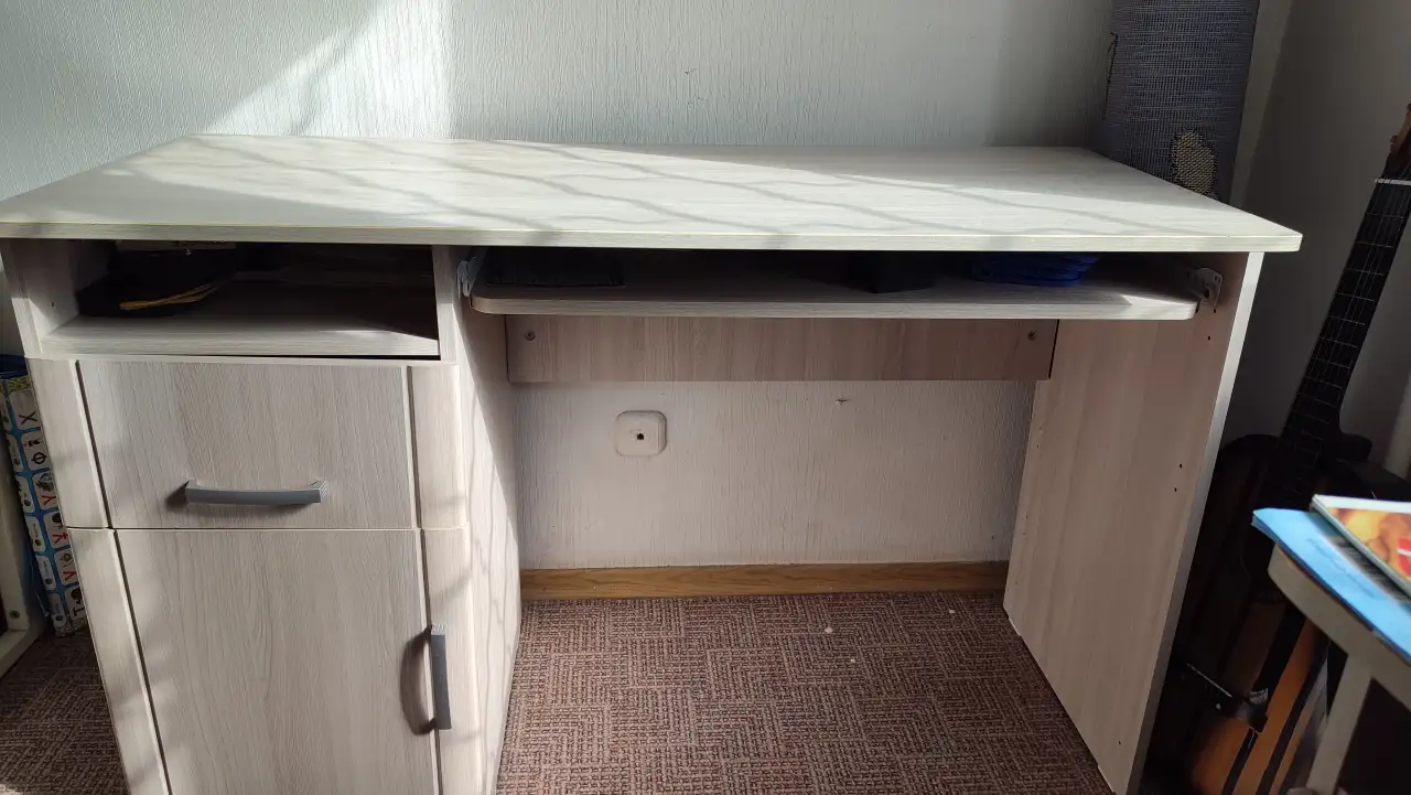 Стол рабочий, фотография 2