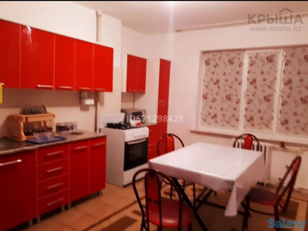 Квартира посуточно, Мкрн. Алмагуль 4дом, фотография 6