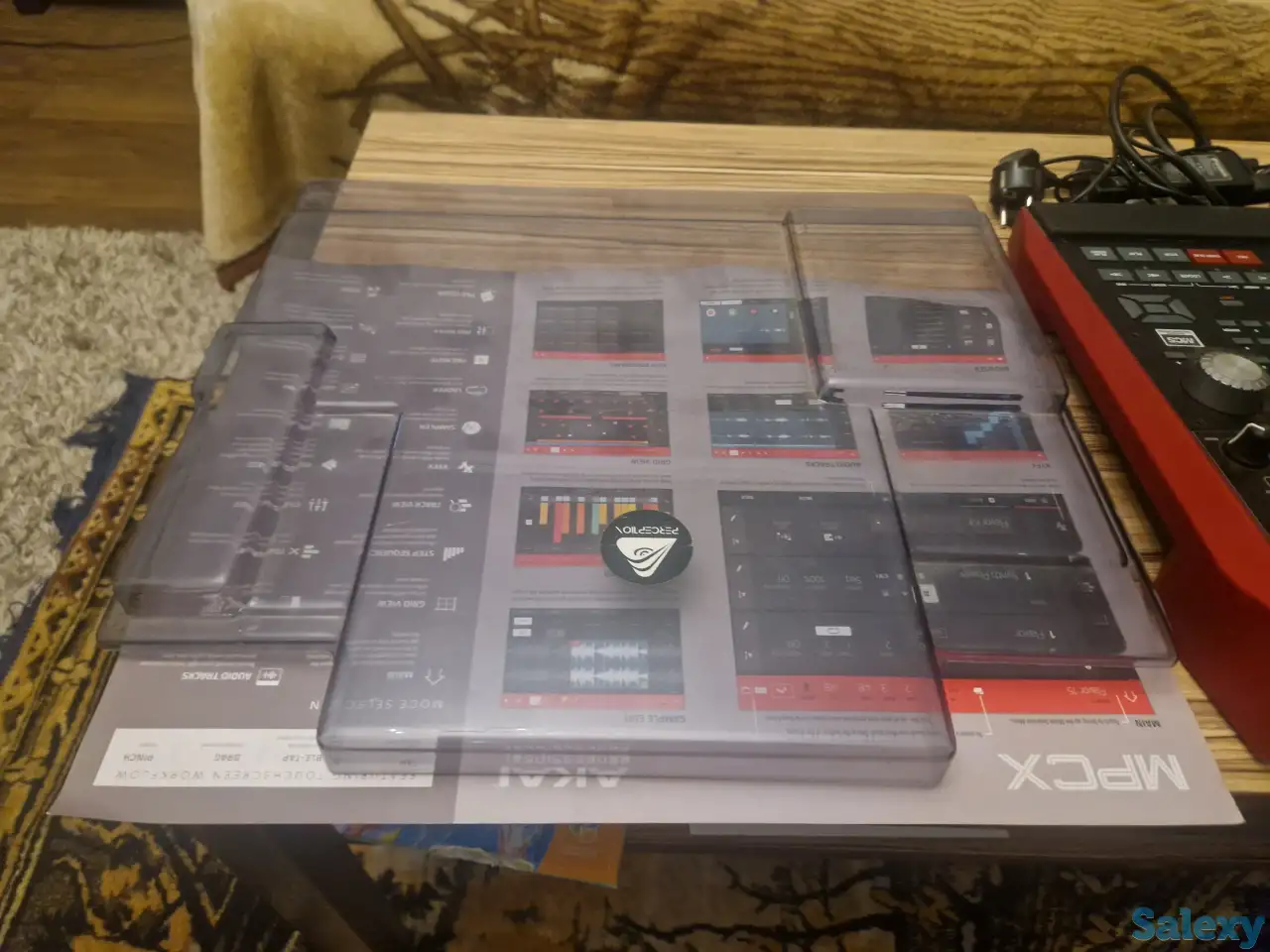 AKAI MPC X Black - Драм-машина / MIDI-клавиатура / Автономная рабочая станция, фотография 3