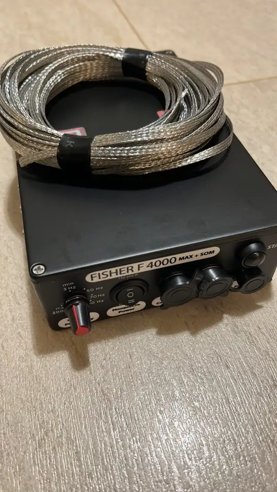 Электронная приманка для отлова и гона рыбы Fisher F 4000, фотография 2