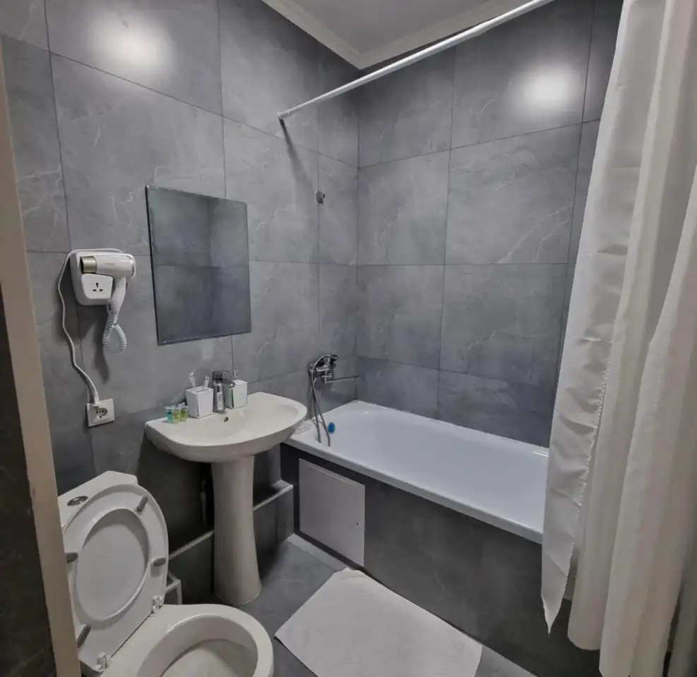 Сдам 1 комнатную квартиру посуточно в аренду, Муканова 159, фотография 4