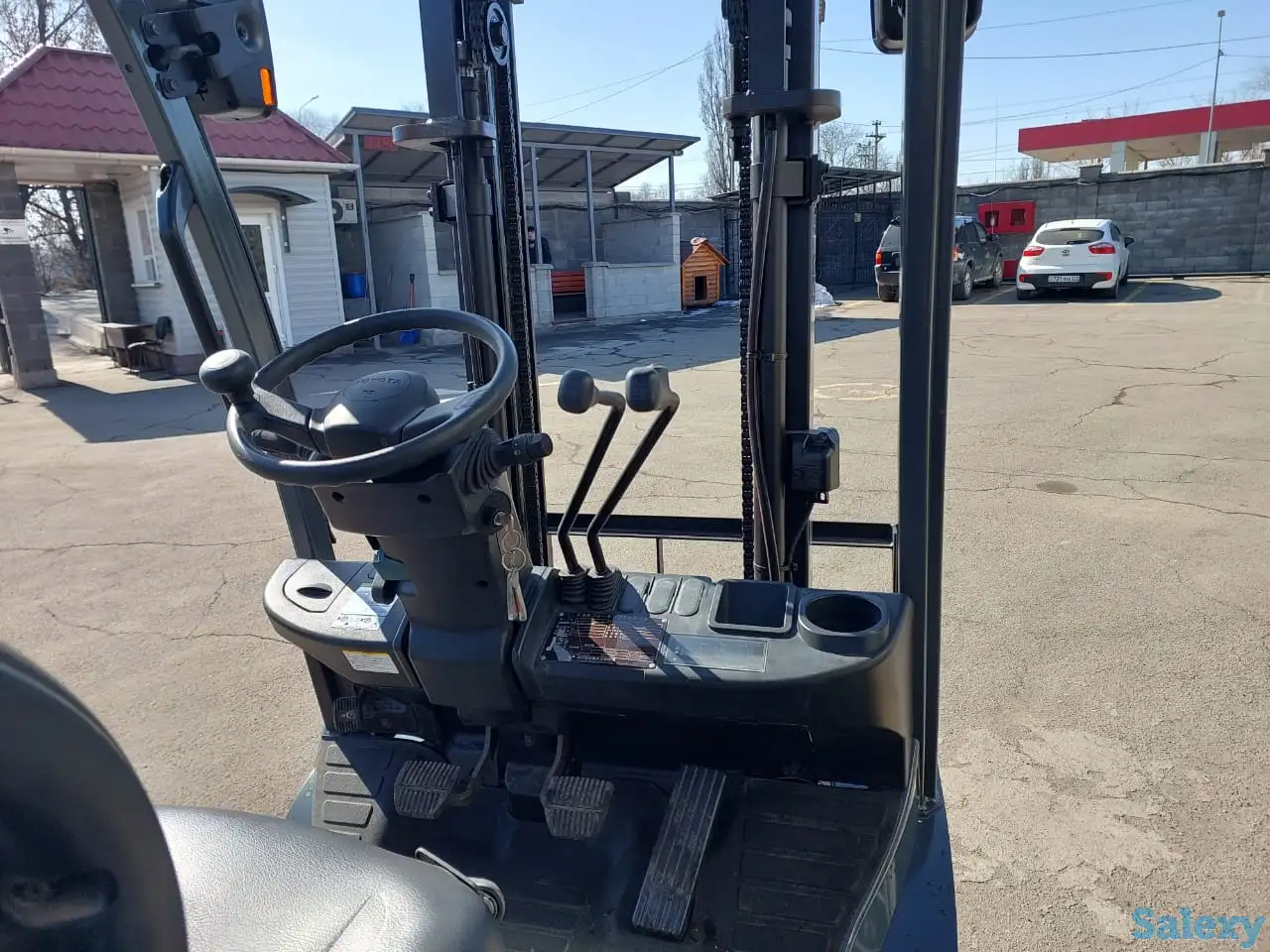 Самый большой выбор Японских вилочных погрузчиков! Toyota, Komatsu, Nissan, Mitsubishi 1.5-6 тонн, 1.5 - 5.5 метров, фотография 2