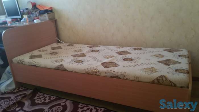 Кровать, фотография 1