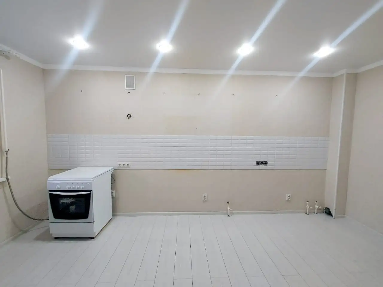 Продажа 3 комн. квартиры, фотография 11