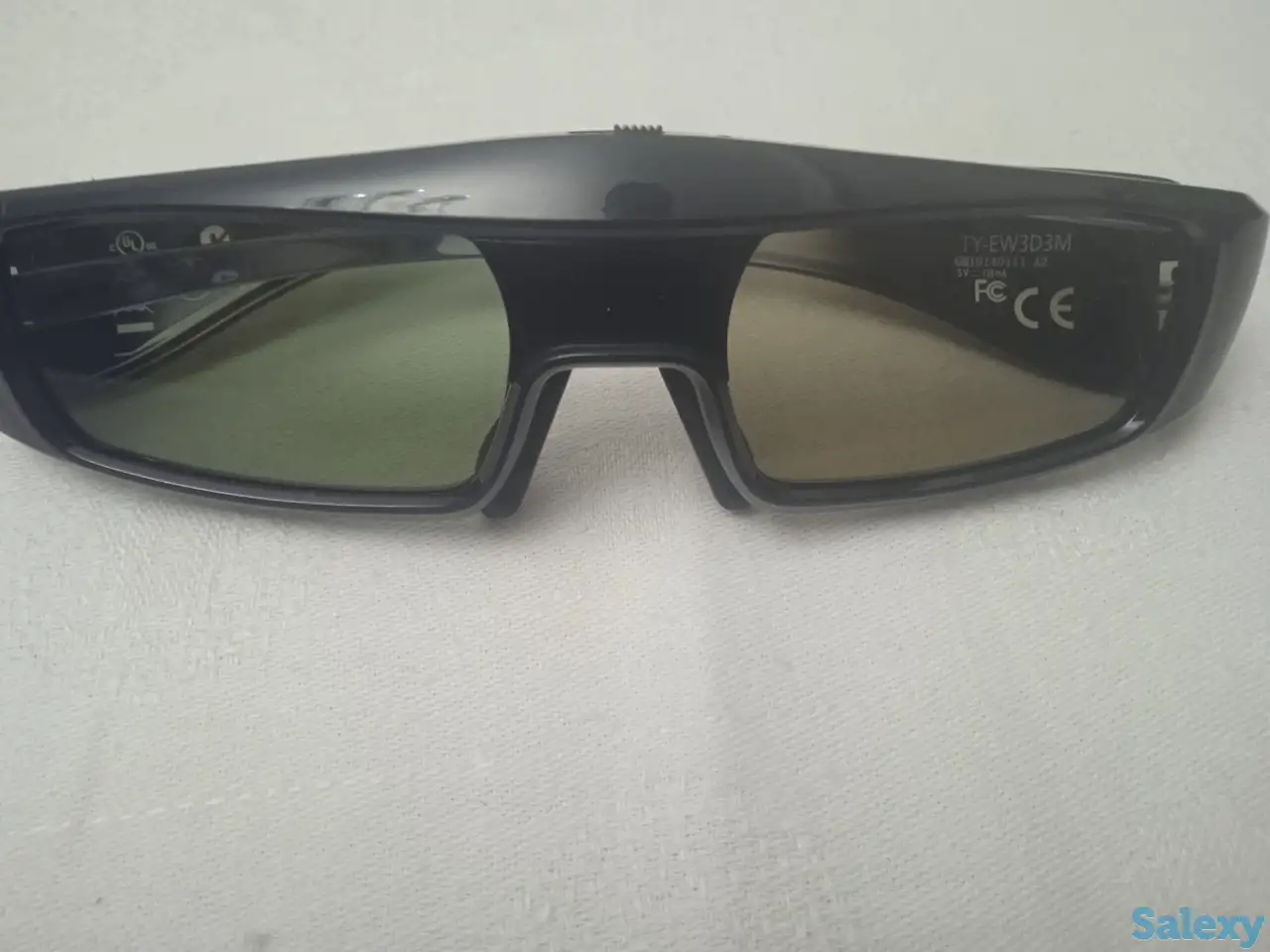 Очки новые 3D, фотография 3