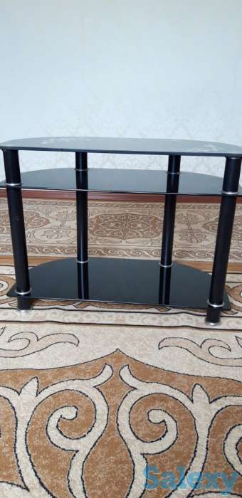 продам стеклянную подставку в отличном состоянии, фотография 4