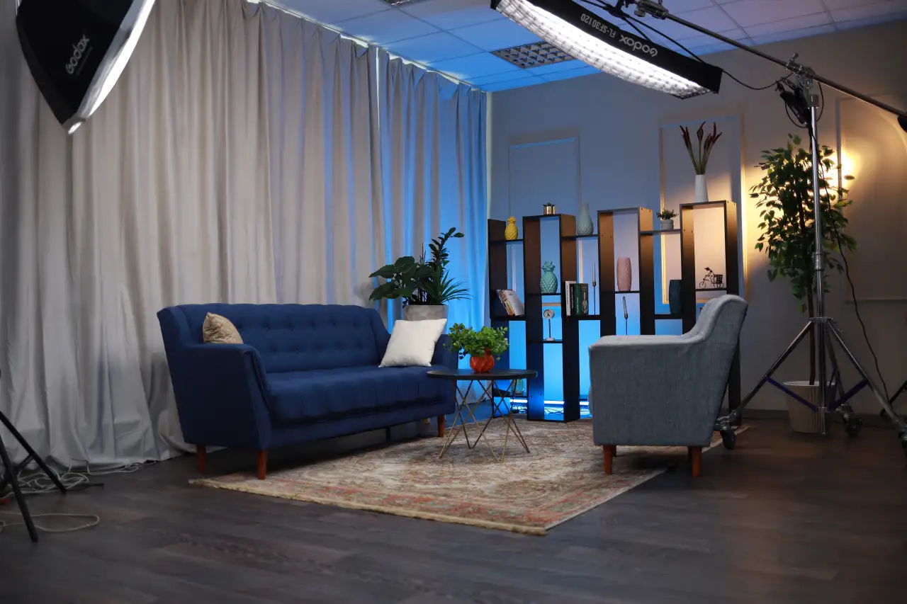 Студия для видеосъёмки с тремя залами, операторами, профессиональным оборудованием., фотография 2