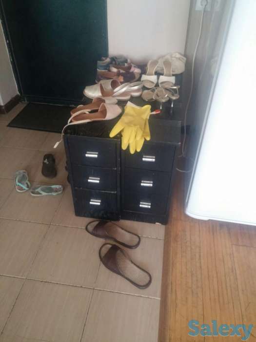 Стол + шкаф+тумбы, фотография 2