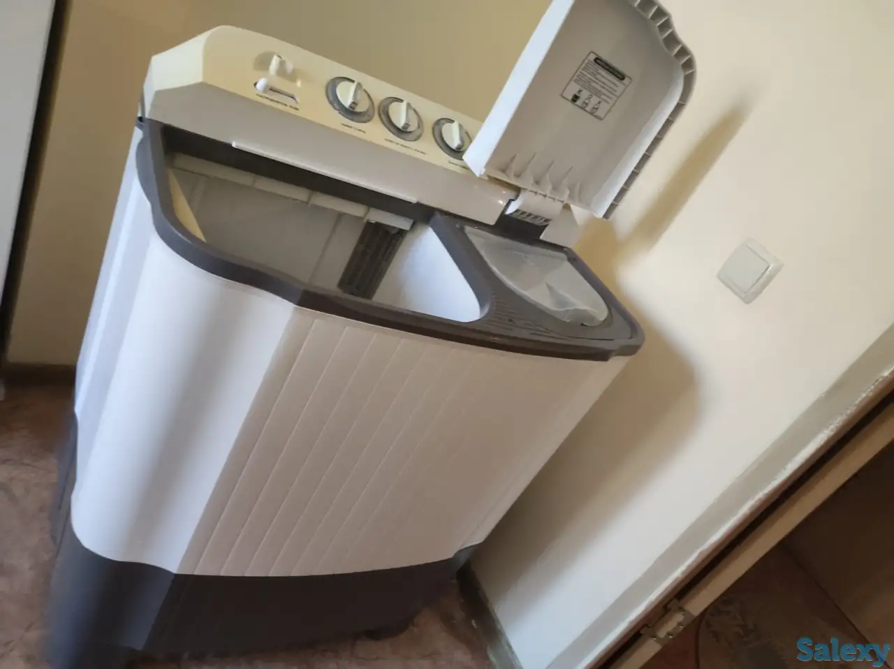 Стиральная машина полуавтомат, фотография 1