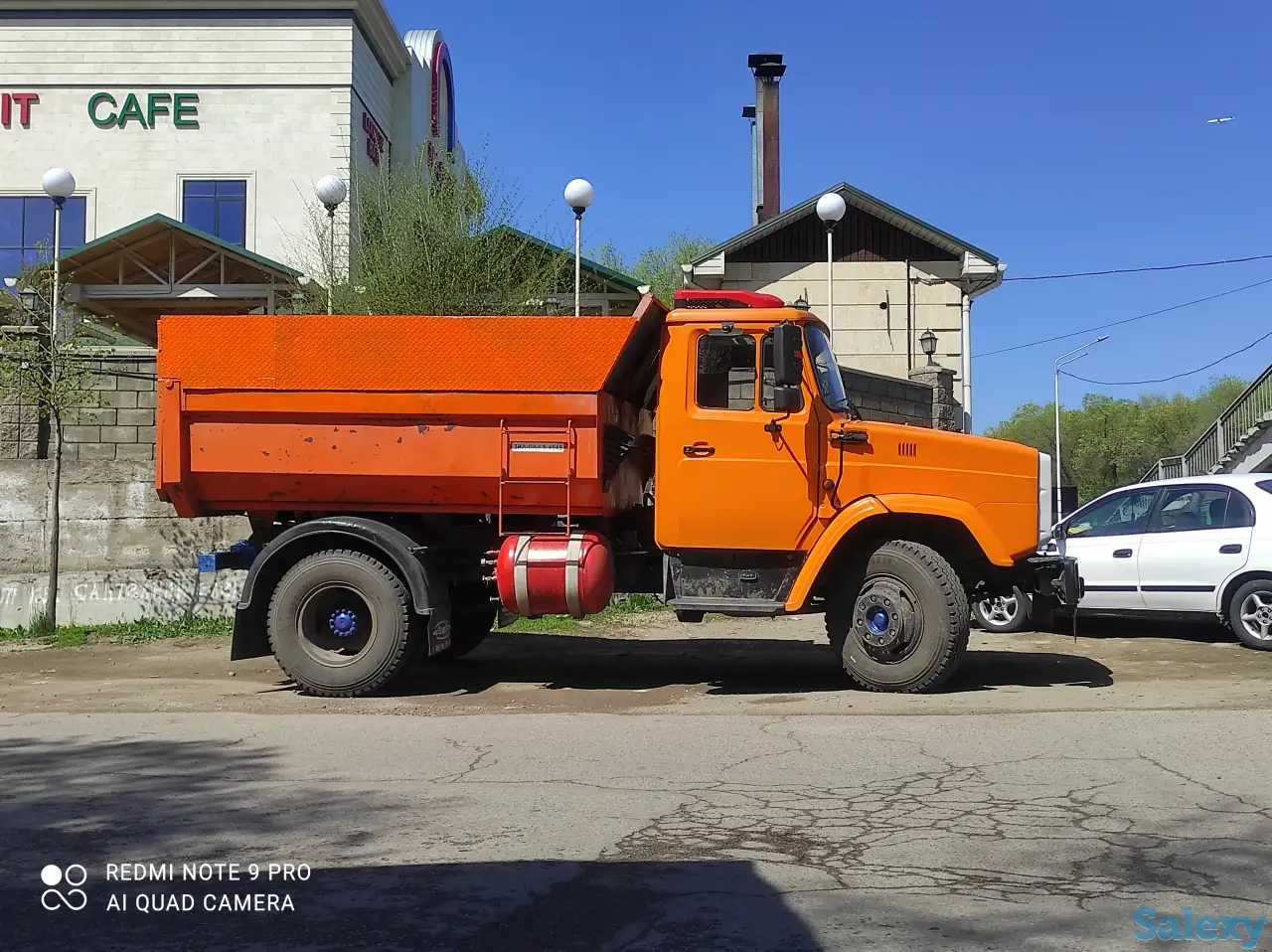 Доставка сыпучих грузов Сникерс песок барханный песок мытый отсев щебень глина камень пгс вывоз строй мусора итд работае, фотография 2