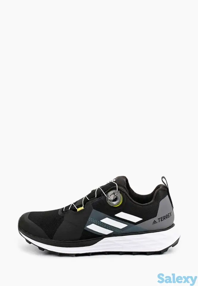 Кроссовки adidas, фотография 1