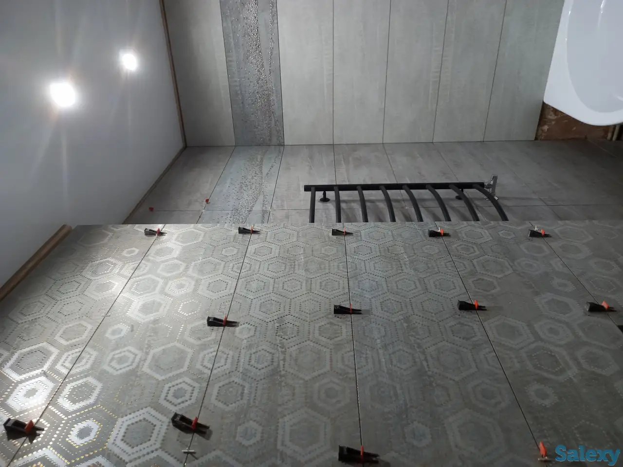 Укладка кафеля, ламинат, монтаж гкл,фактурная штукатурка, фотография 6