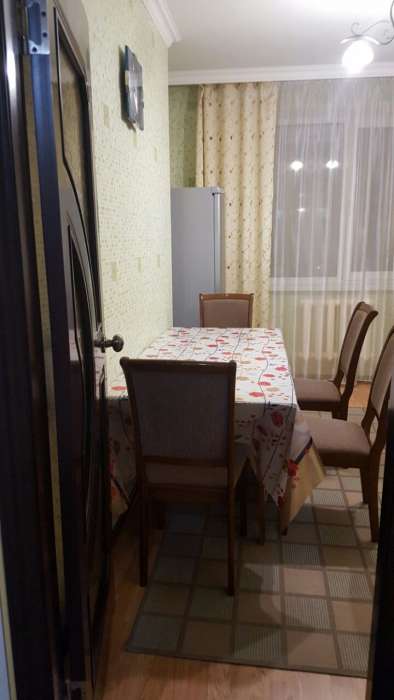 Посуточно сдам 3-х ком.квартиру , Момышулы 14, фотография 3