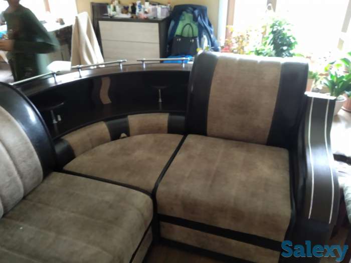 Продам хороший кожаный диван, фотография 2