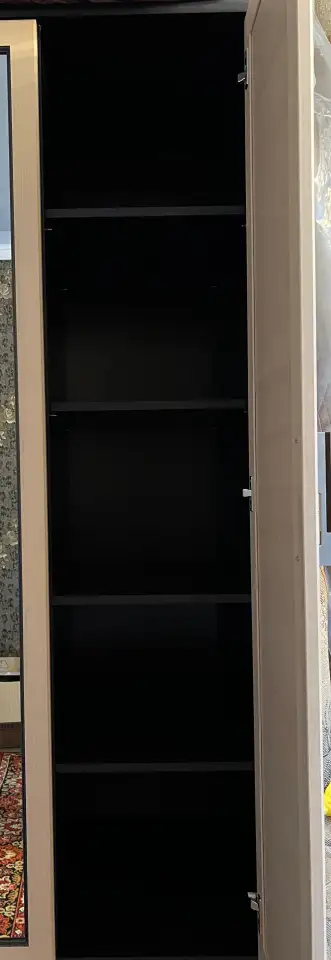 Шкаф для спальни. Вместимый и удобный., фотография 3