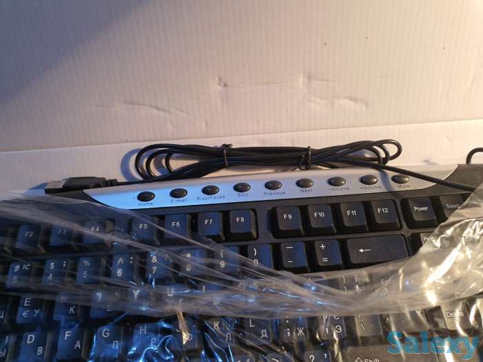 Клавиатура для компьютера с защитным покрытием, фотография 4