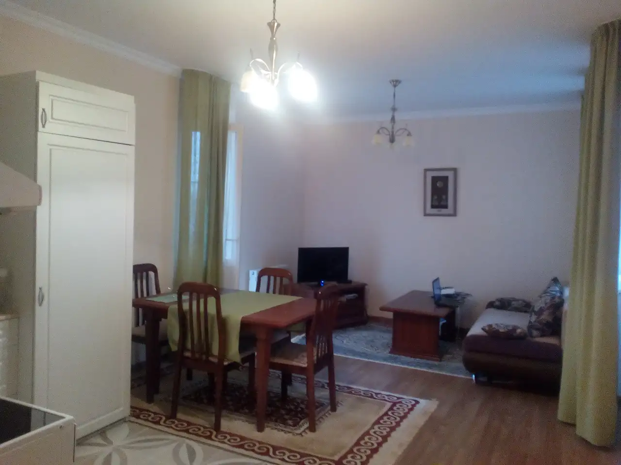 Квартира в ЖК Хан Тенгри, ул.Кенесарыхана, дом 54/26, кв 32, фотография 1