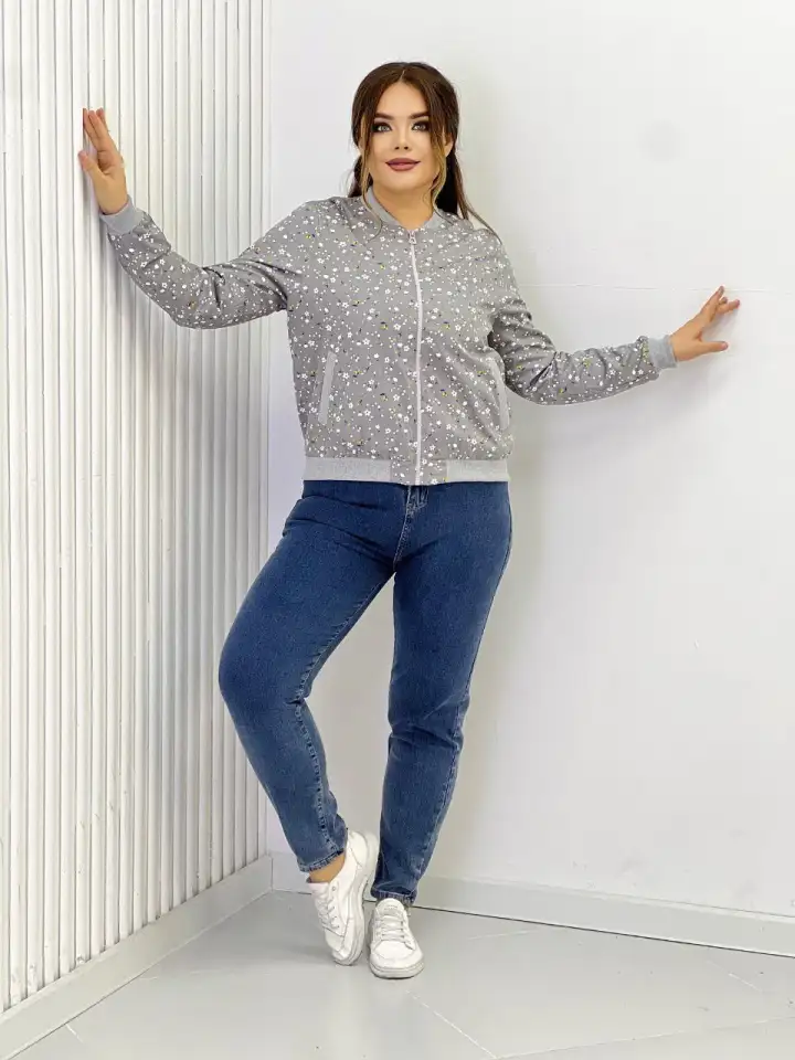 Бомбер, фотография 3