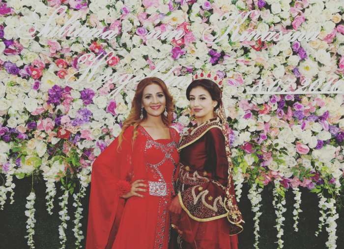 Ведущие на турецком и казахском языках, фотография 2