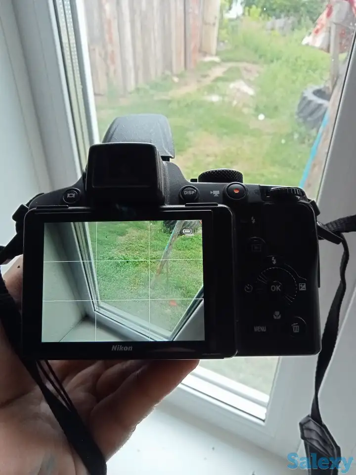 Продам фотоаппарат в хорошем состоянии есть зарядка но нет коробки, фотография 3