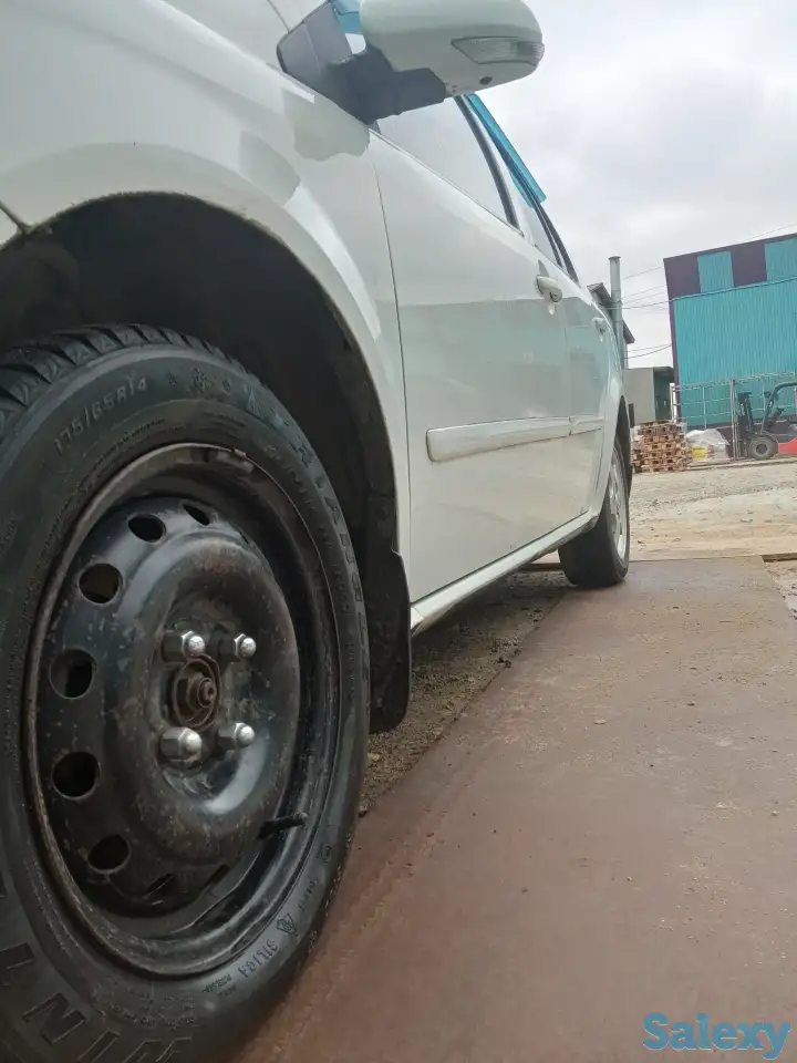 Автомашина Фав в 5 FAW, фотография 4