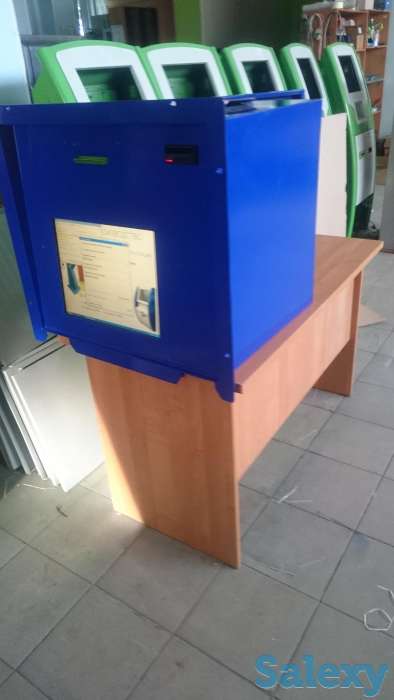 Платежный терминал встраиваемый в стену, фотография 3