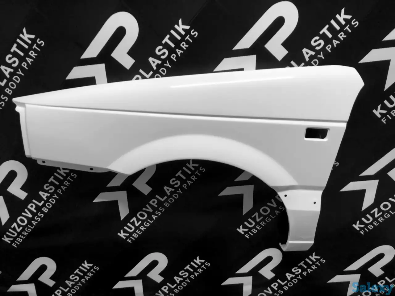 Крыло на Volkswagen Passat B3 из стеклопластика., фотография 1