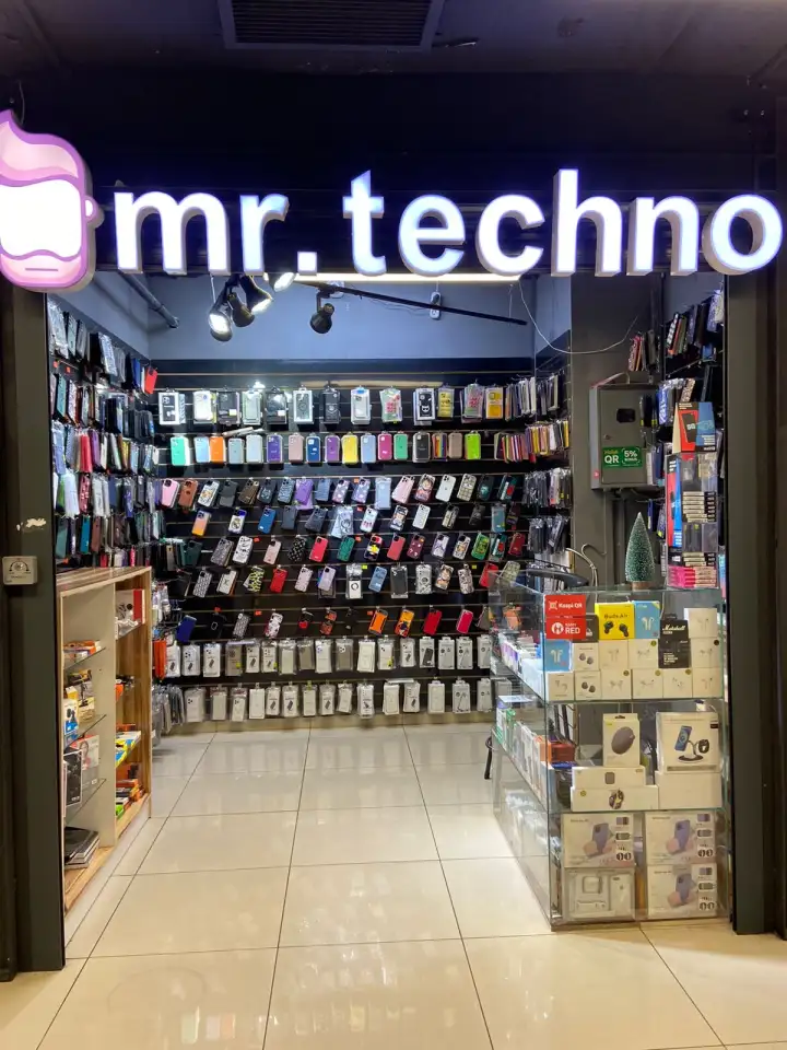 Продается точка сотовых аксессуаров, фотография 1