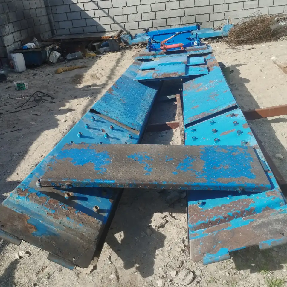 Подъемник четырехстоечный, фотография 2