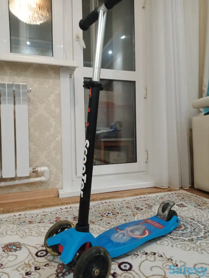 Продается самокат детский в отличном состояний, фотография 1