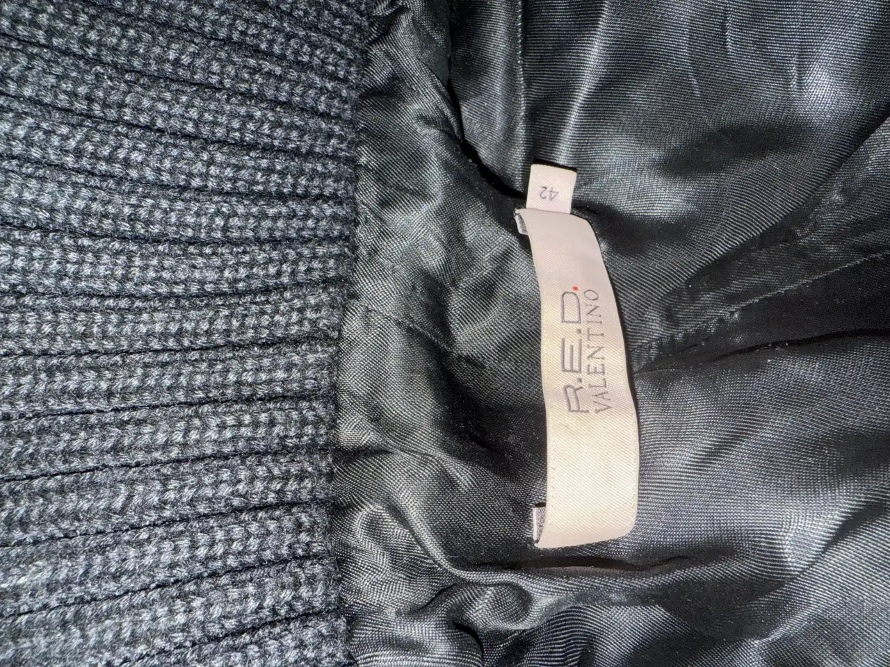 Продам куртку зимнию, фотография 2