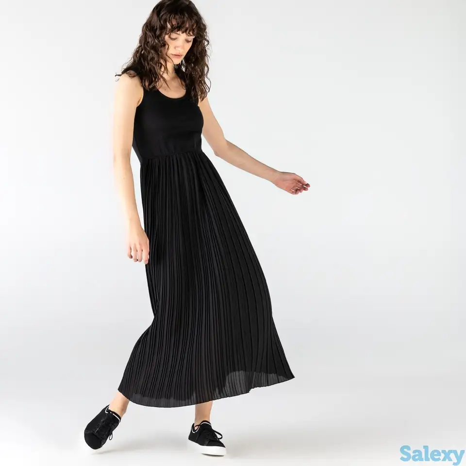 Женское платье lacoste без рукавов, фотография 1