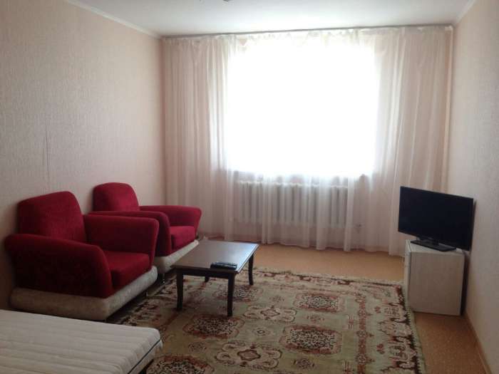 СРОЧНО!!! Сдам 3х комнатную квартиру на левом берегу!, фотография 1