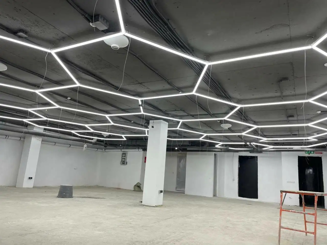 Светодиодные светильники LED модульное освещение для магазина, фотография 1