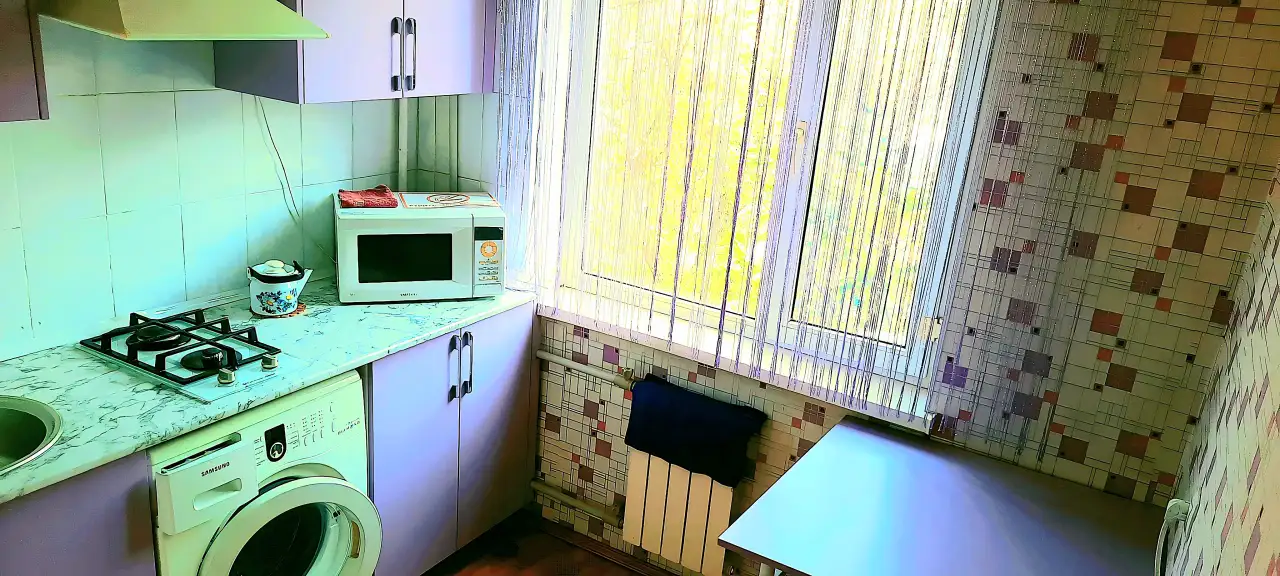 Сдается посуточно 1комн. кв. возле Женис парка в 1 мкр, фотография 2