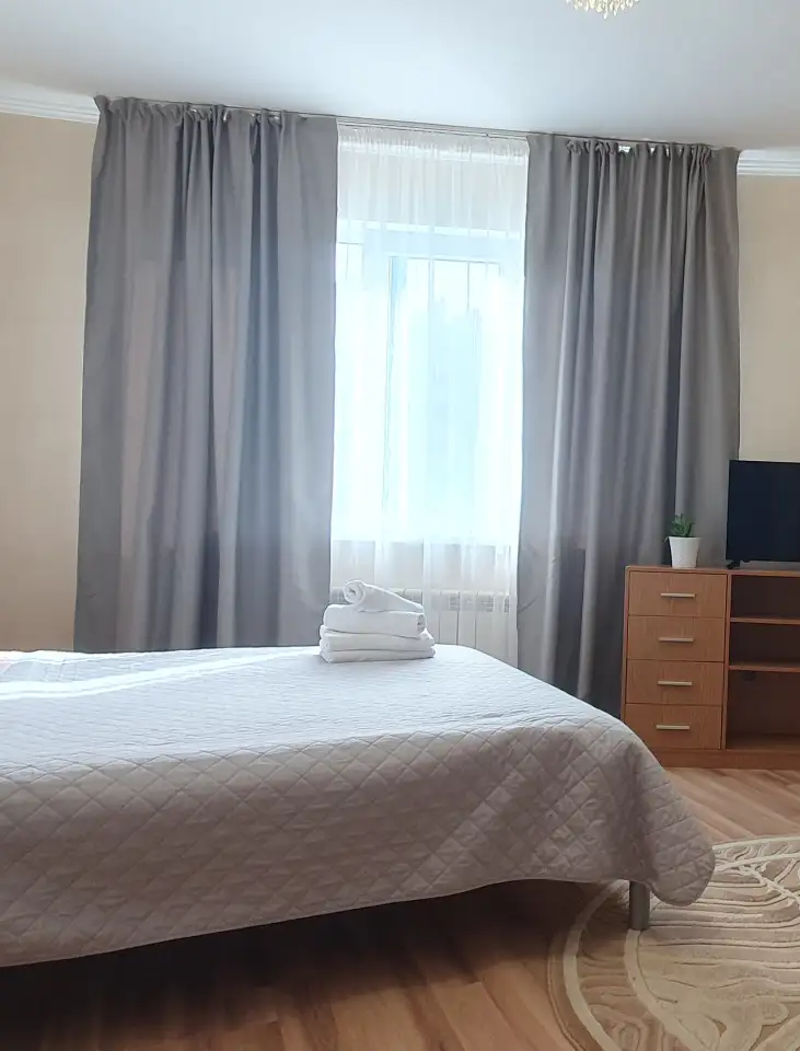 2-х комн.кв с 2-мя кроватями и раскладным диваном в центре, фотография 5