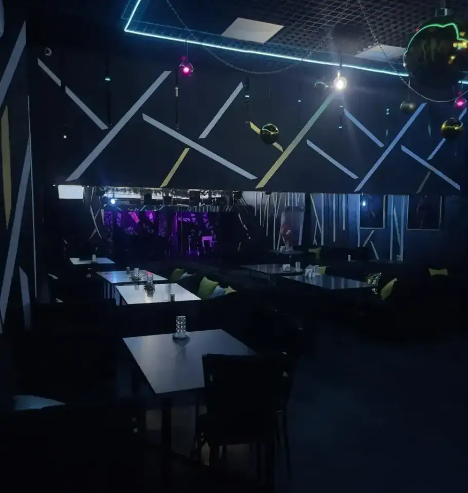 Продажа действующего рестобара, Достык 4, фотография 1