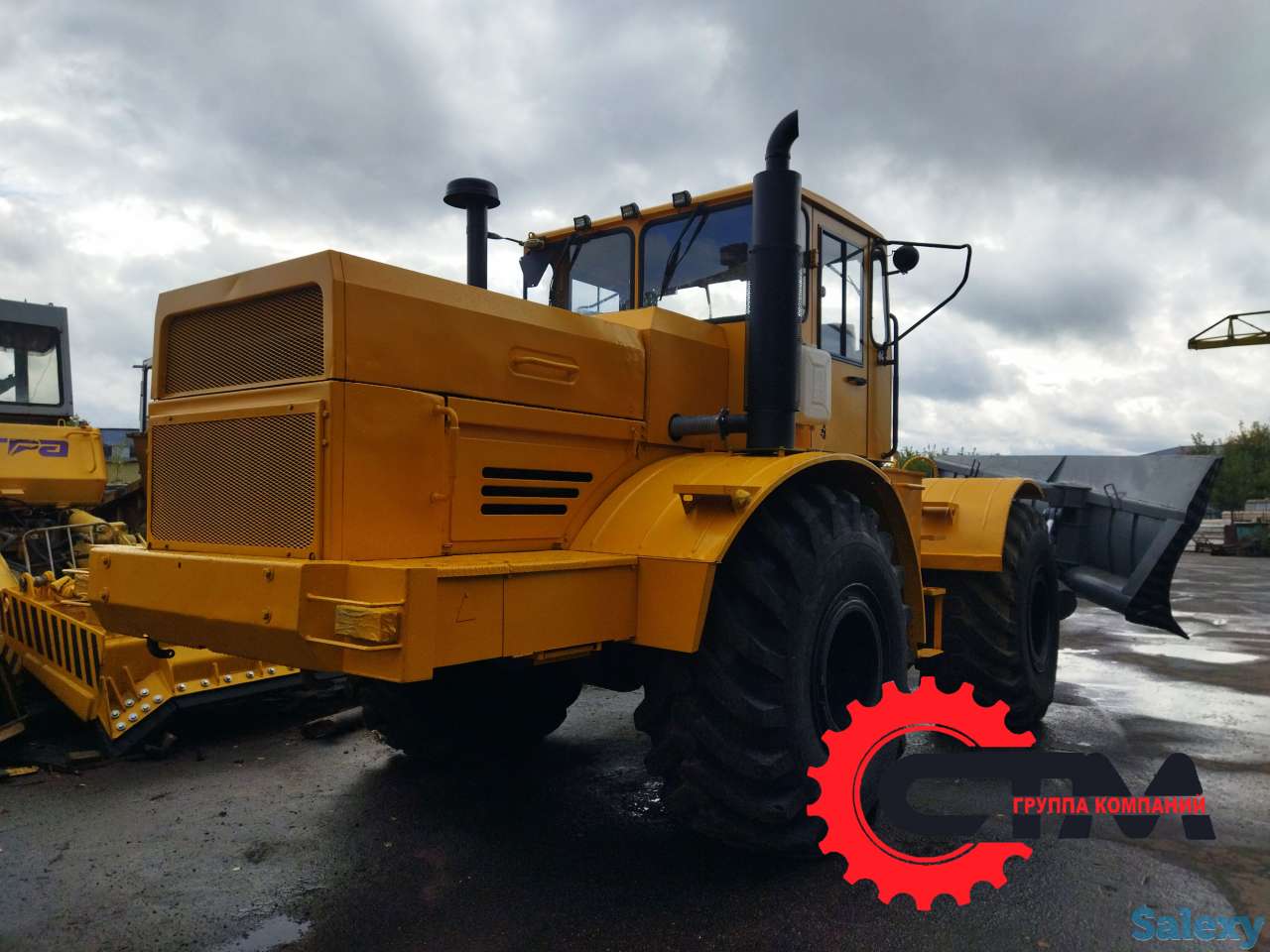 Кировец К-700, бульдозерный отвал, грейдозер дм15, фотография 7