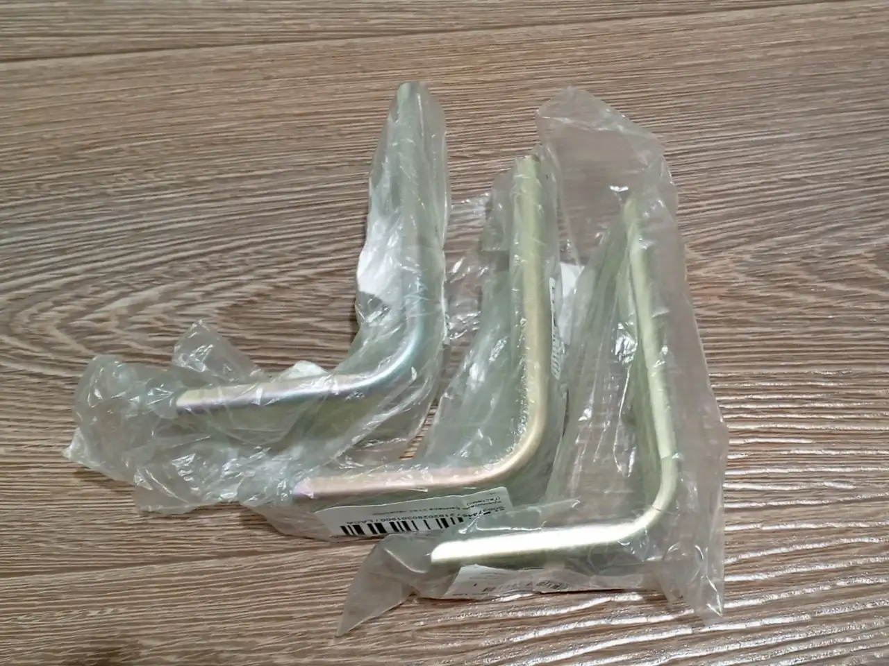 Кронштейн переднего бампера LADA, фотография 4