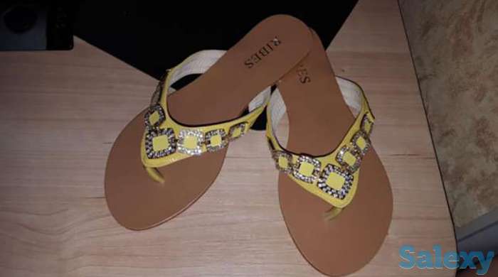 Новые шлепанцы, фотография 1