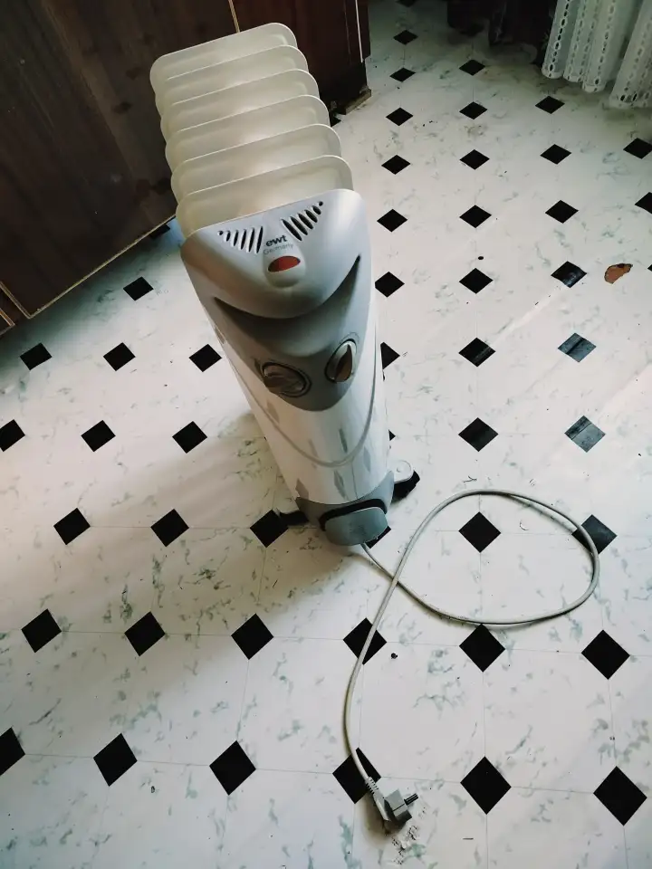 Обогреватель масляный, фотография 4