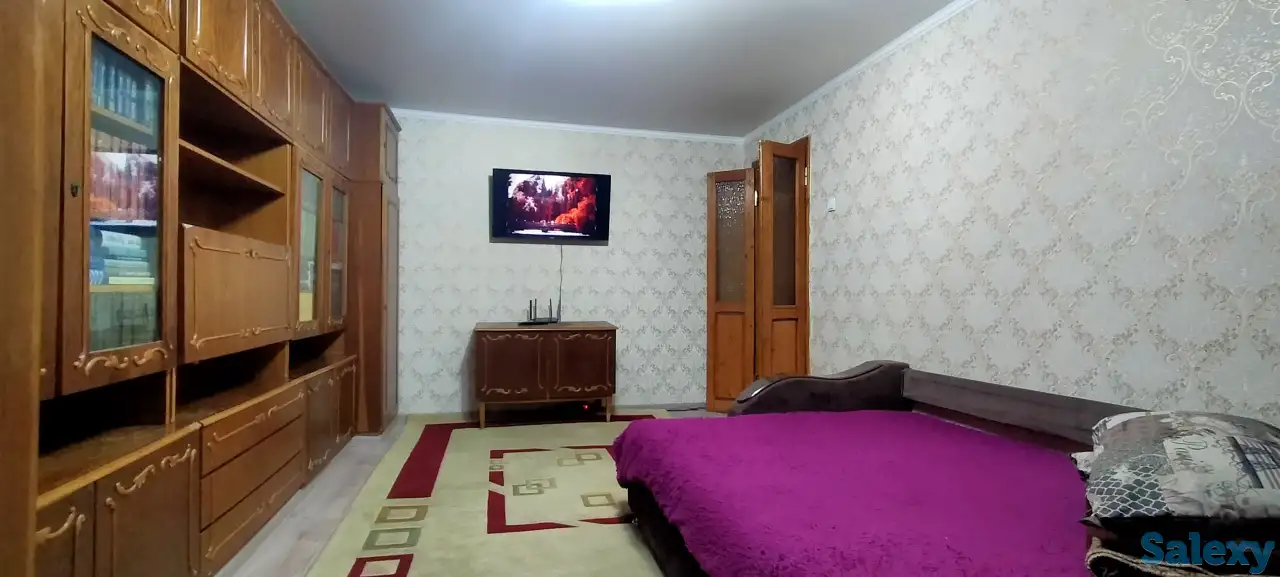 Комфортная 2 ком!! Гостям посуточно Универмаг, Проспект Абая 104, фотография 2