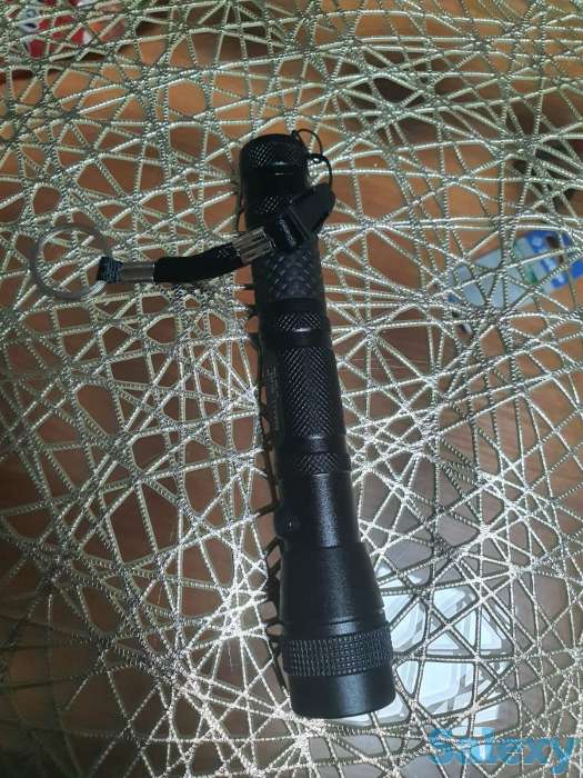 Фонарик железный металлический супер качество, фотография 3